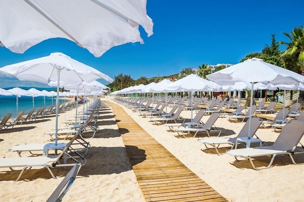 Xenios Theoxenia Hotel 52/55