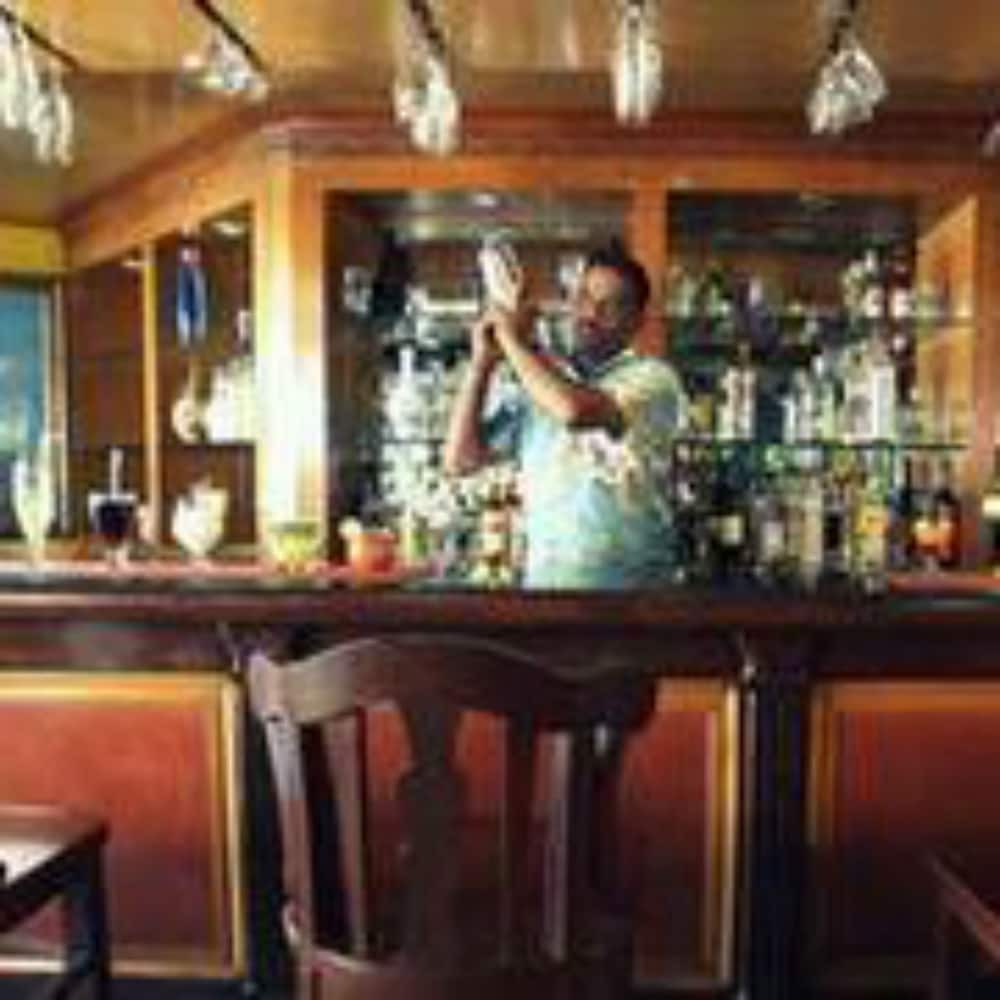 Colonia Santa Maria Hotel 7/37