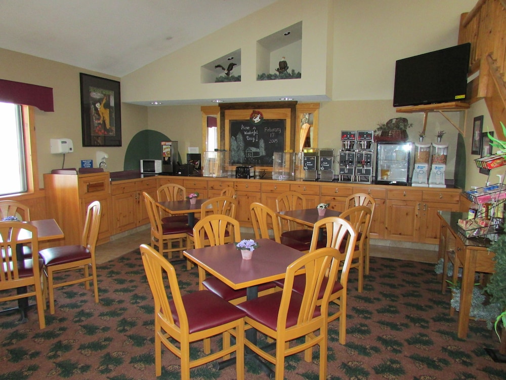 Shell Lake Lodge, a Travelodge by Wyndham 45/55