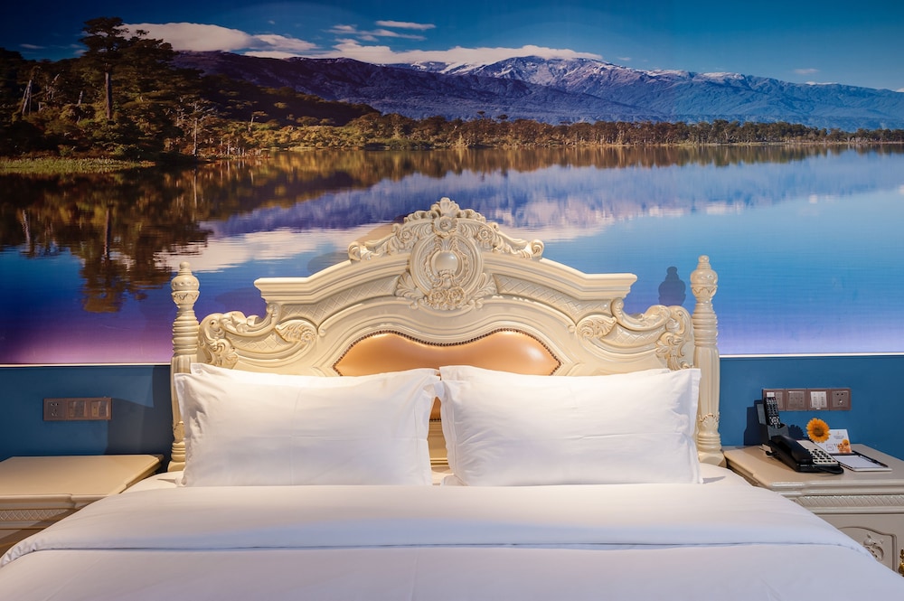 Nan Yang Royal Hotel 7/47