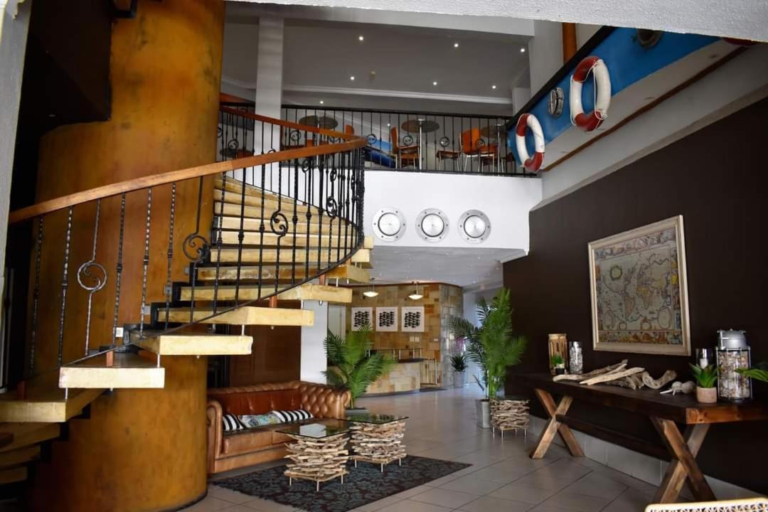 Riviera Hotel Hartenbos 5/50