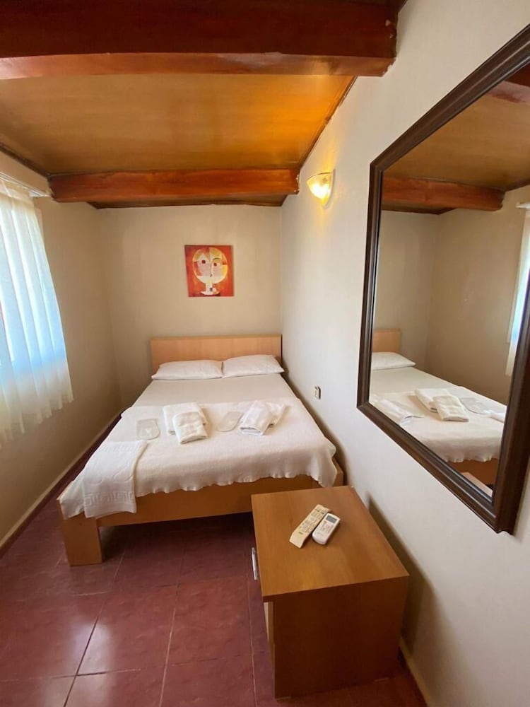 Nese Otel Cesme - Boutique Class 15/34