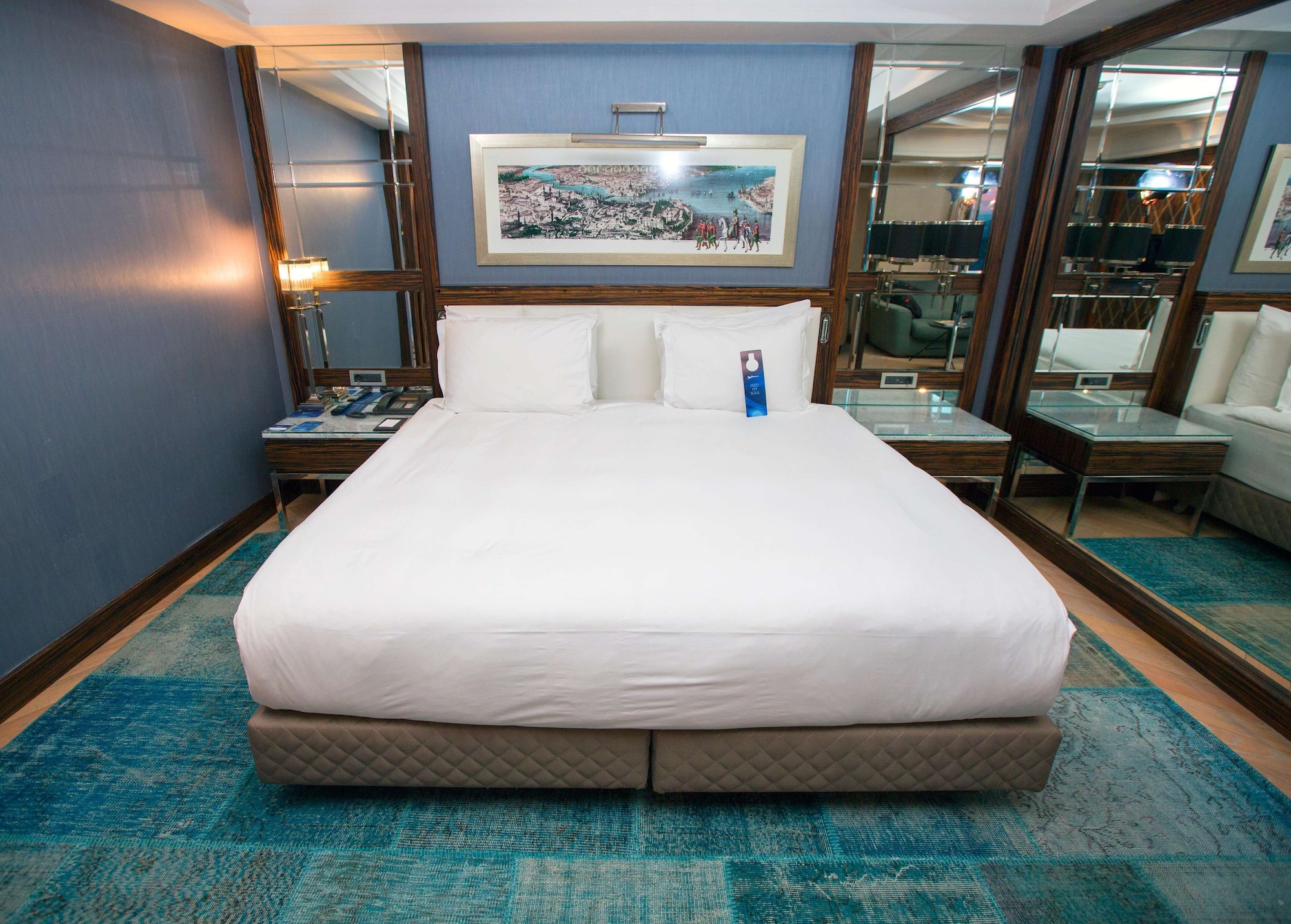 Panoramic, Suite, King Bed, Golden Horn View, Terrace