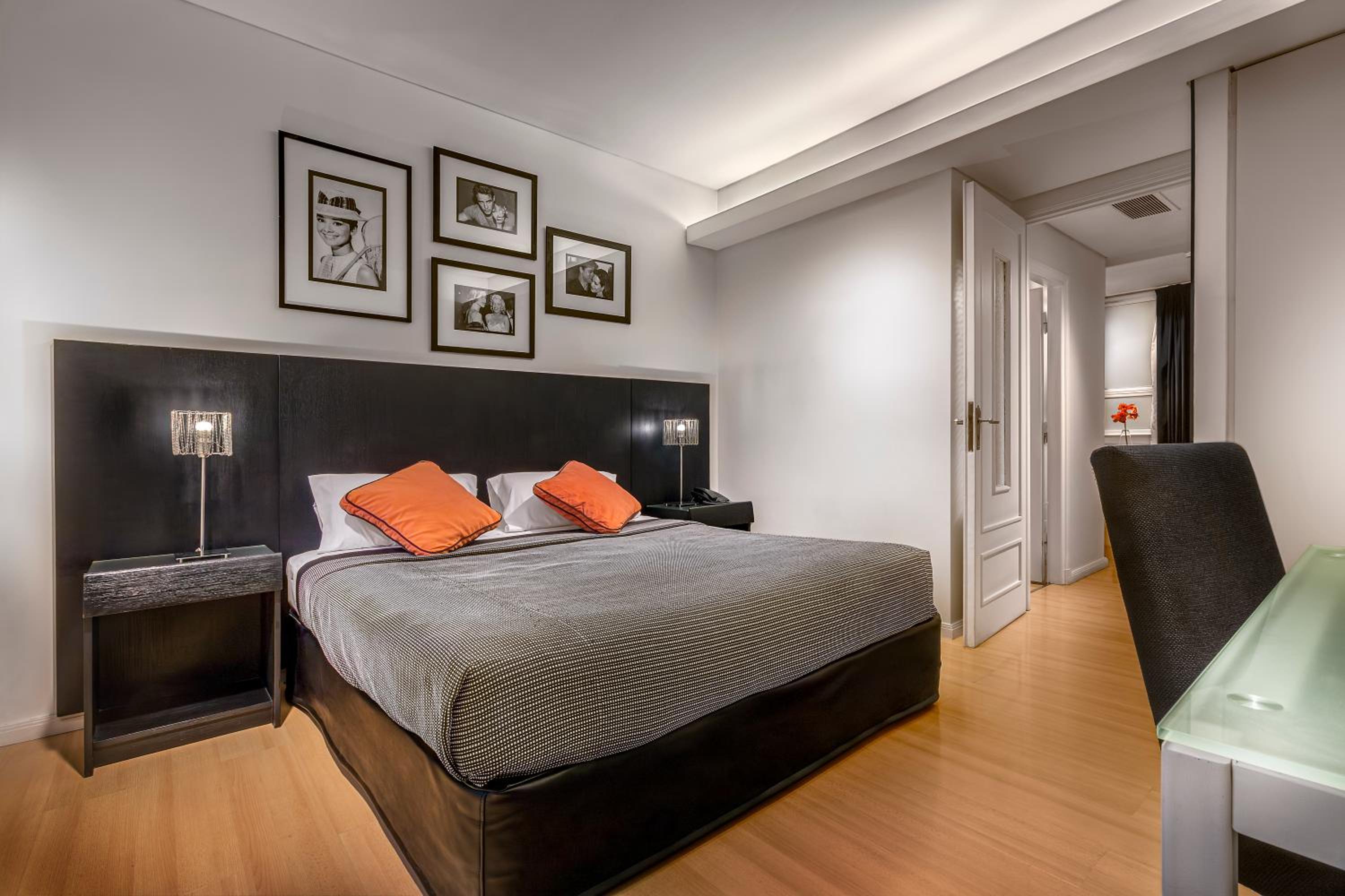 Junior Suite, Triple