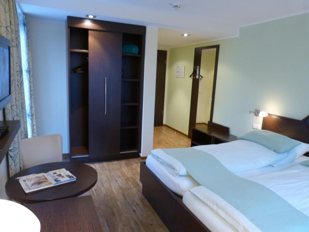 Hotel Evering 14/47