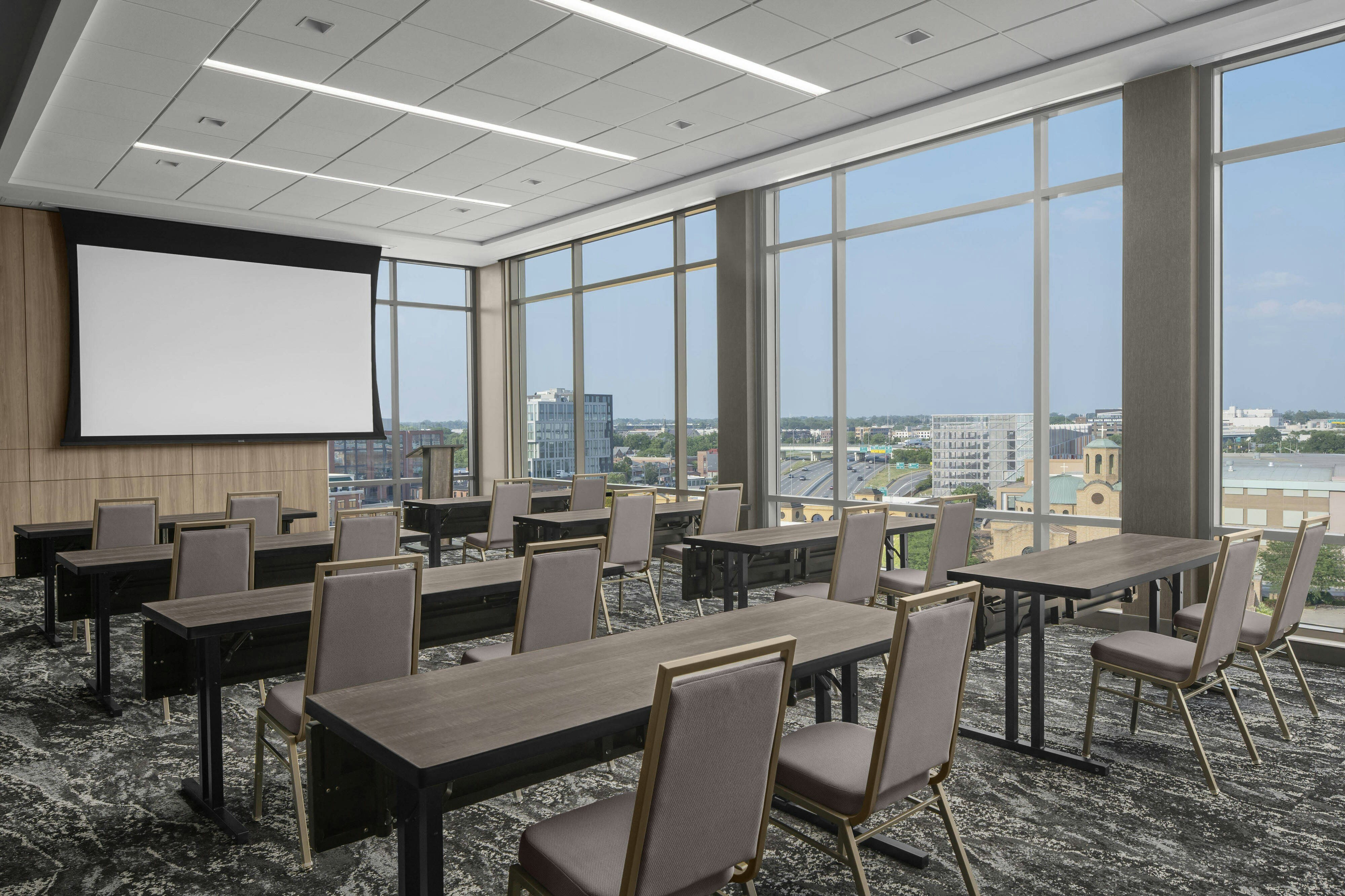AC Hotel by Marriott Columbus Downtown 17/22