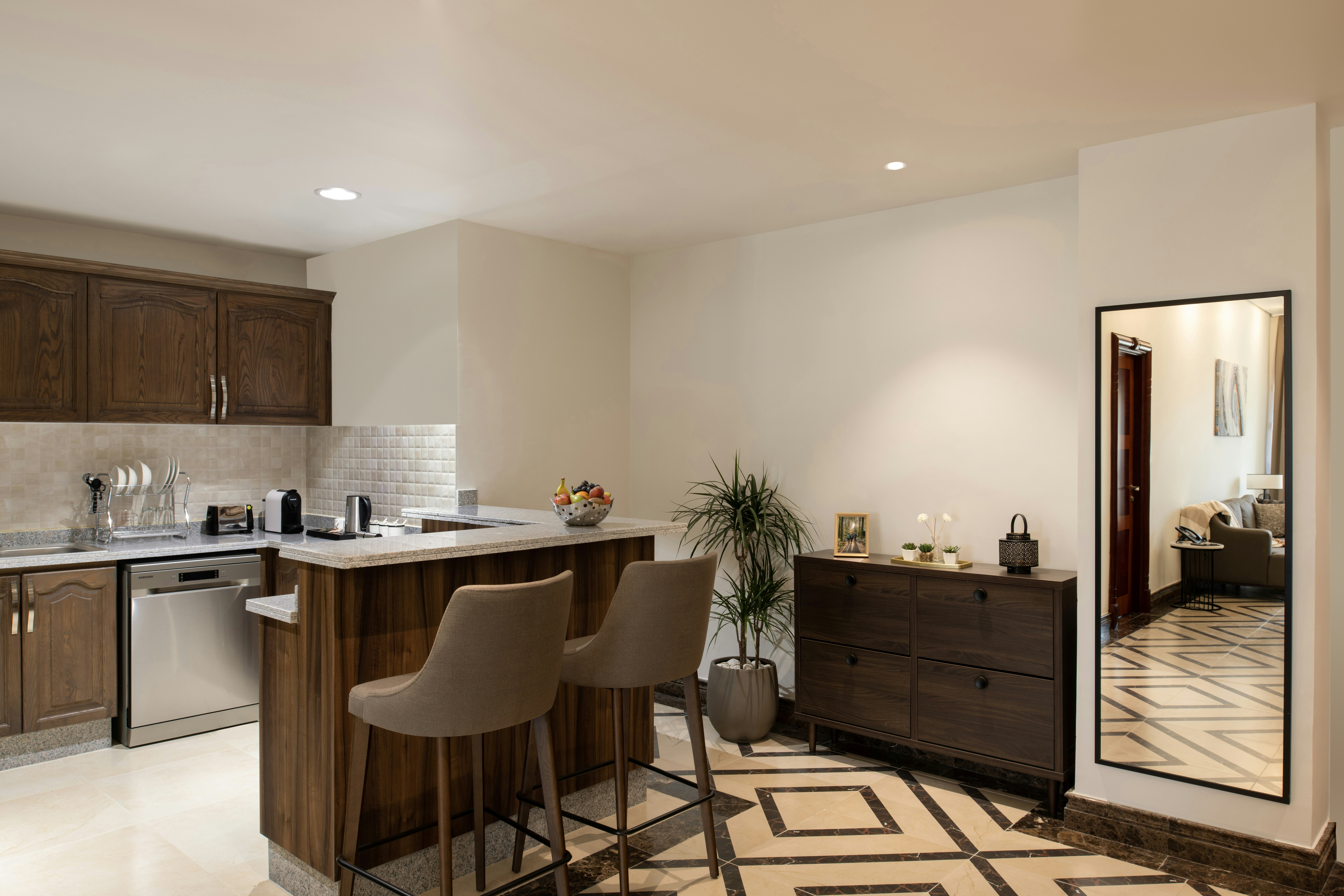 1 BEDROOM, DELUXE