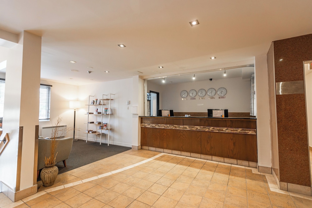 Hotel Le Roberval 8/46