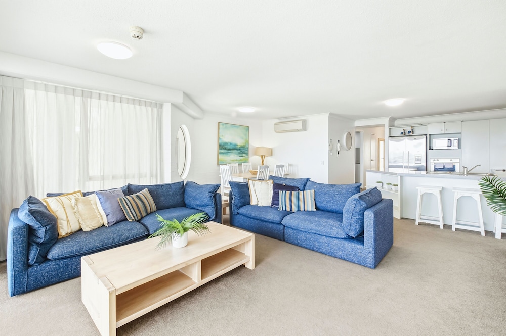 Osprey Apartments 54/81