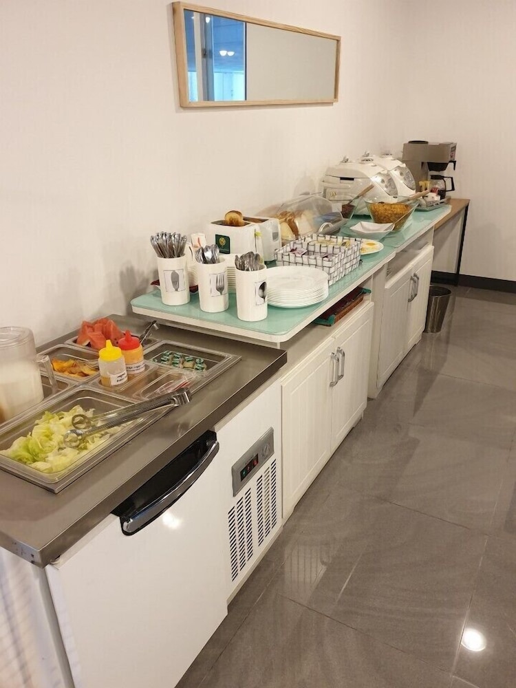 Apple Tree Hotel Pohang 31/47