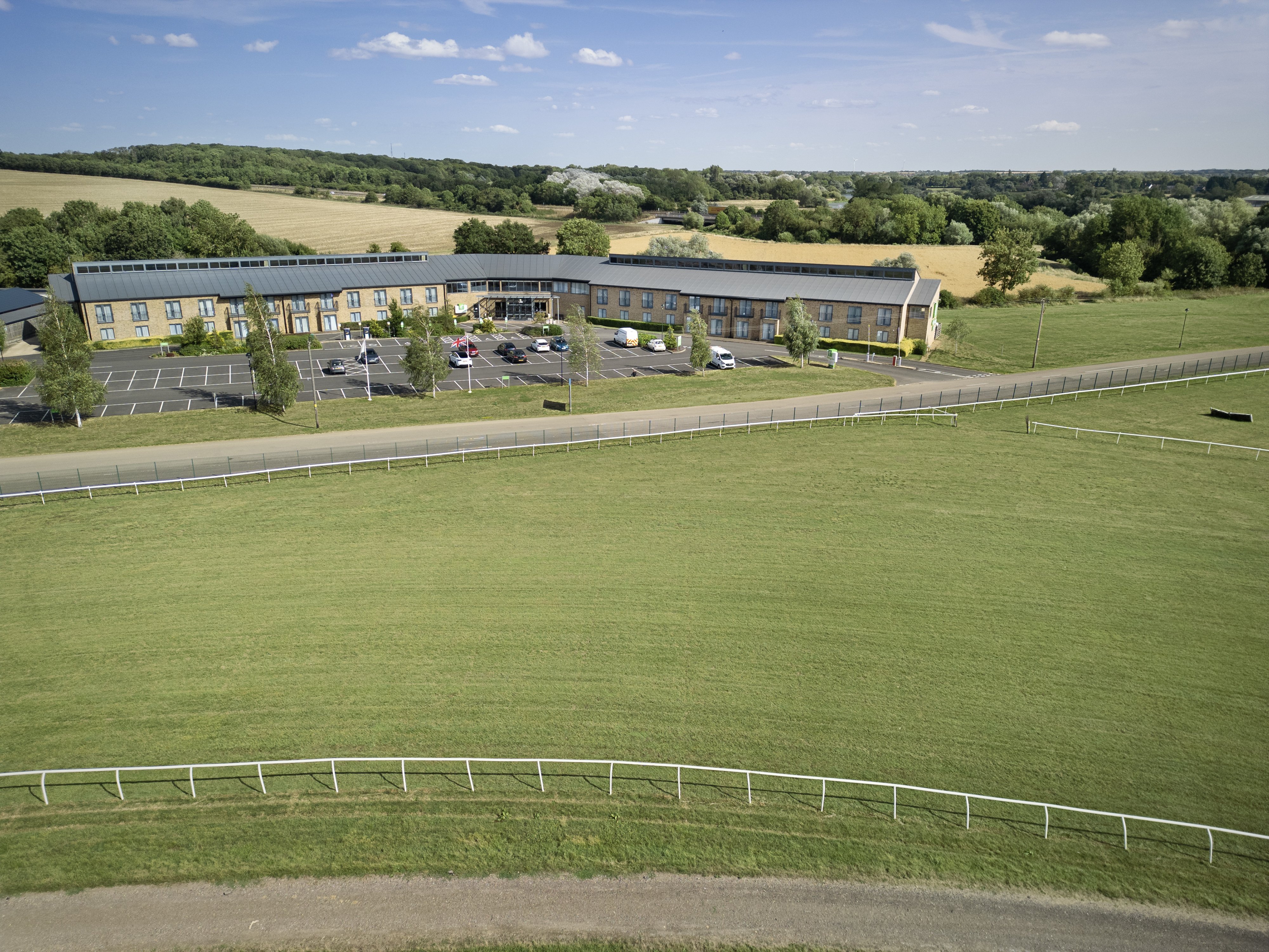 Holiday Inn Huntingdon - Racecourse 24/50