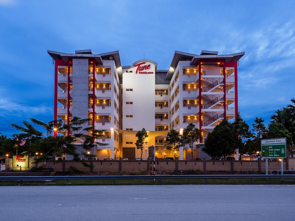 Tune Hotel Klia Aeropolis 9/52