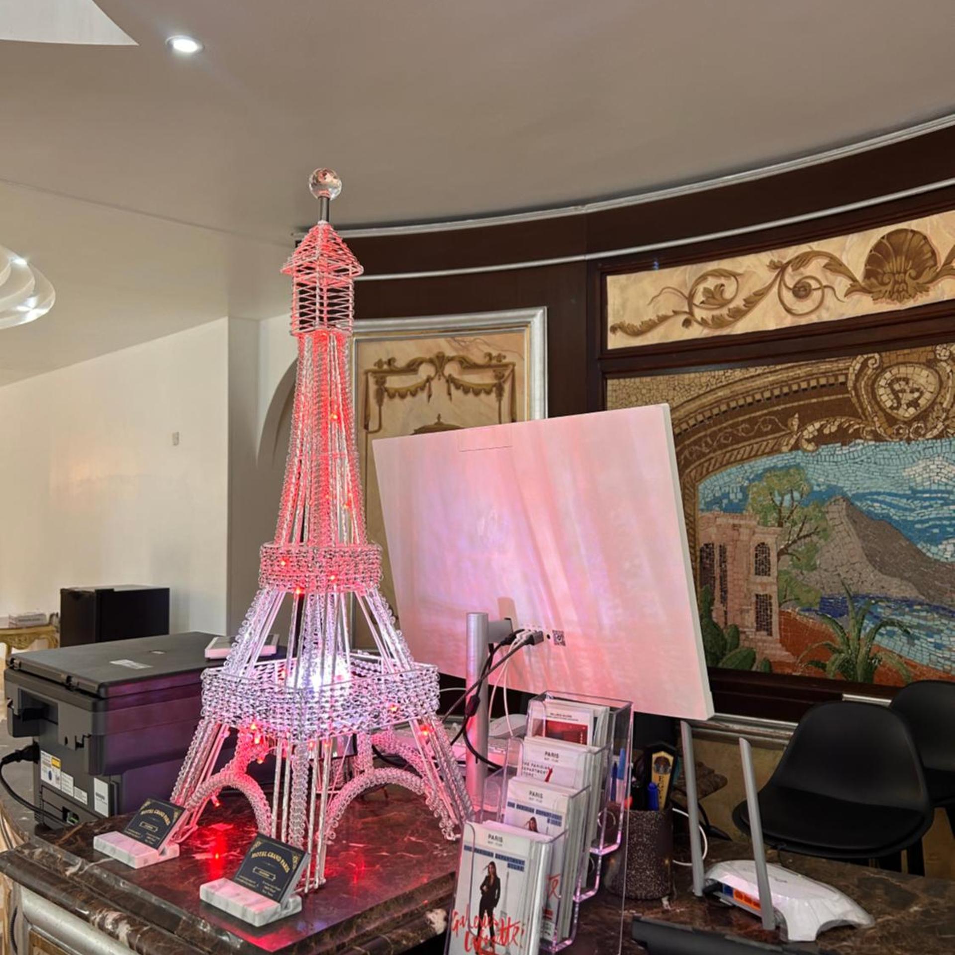 Hotel Grand Paris 33/40