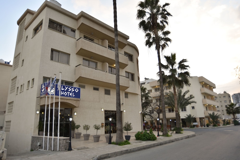 Elysso Hotel 53/60