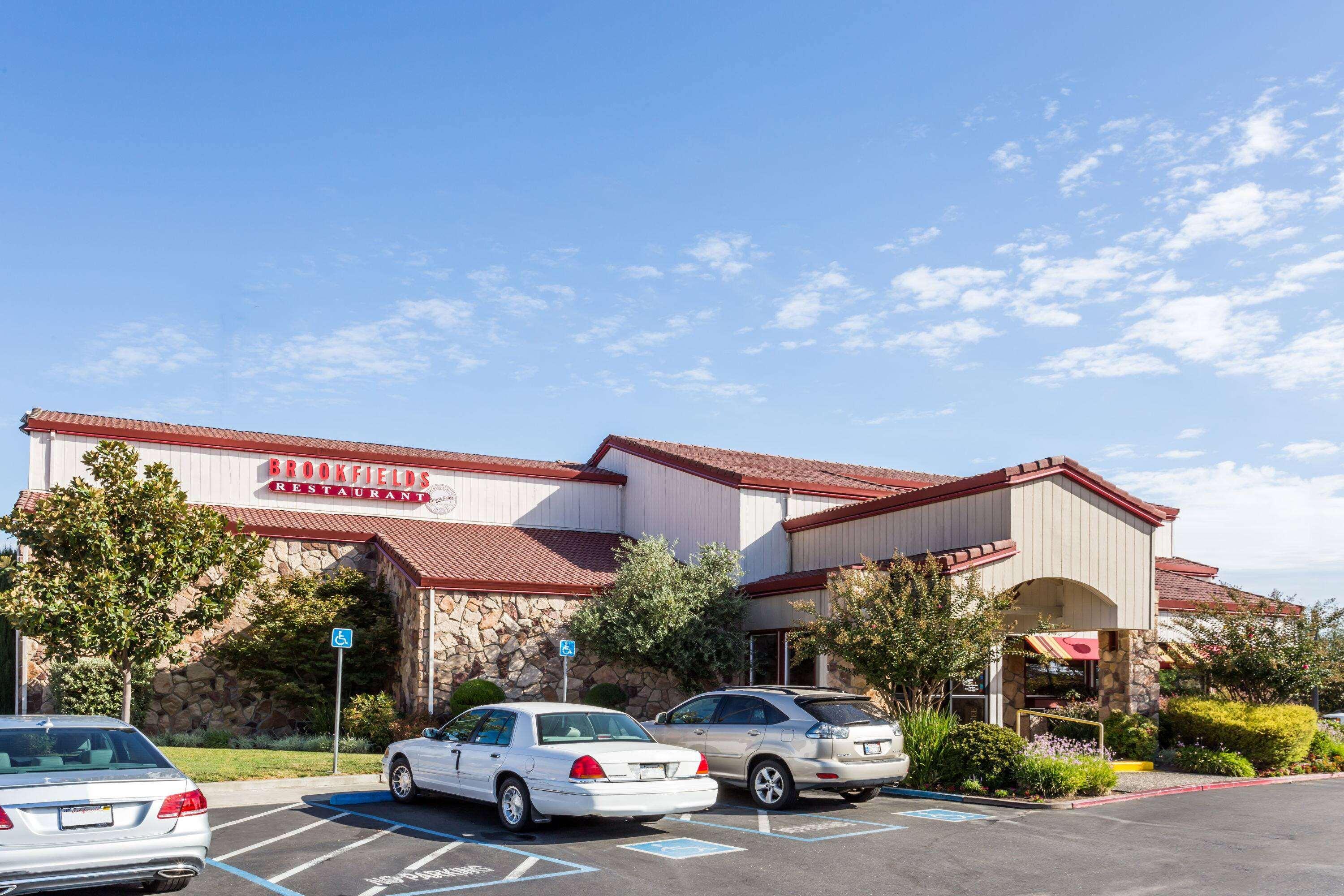Super 8 By Wyndham Sacramento North 11/15