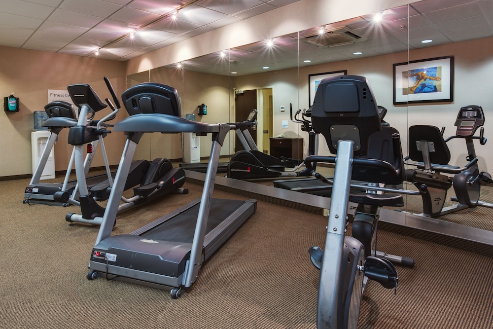 Holiday Inn Express Hotel And Suites Moultrie 35/50
