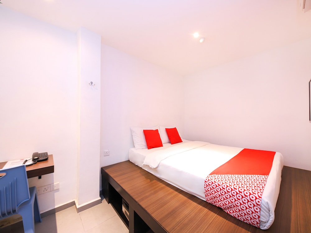Hotel O Link Inn 13/20