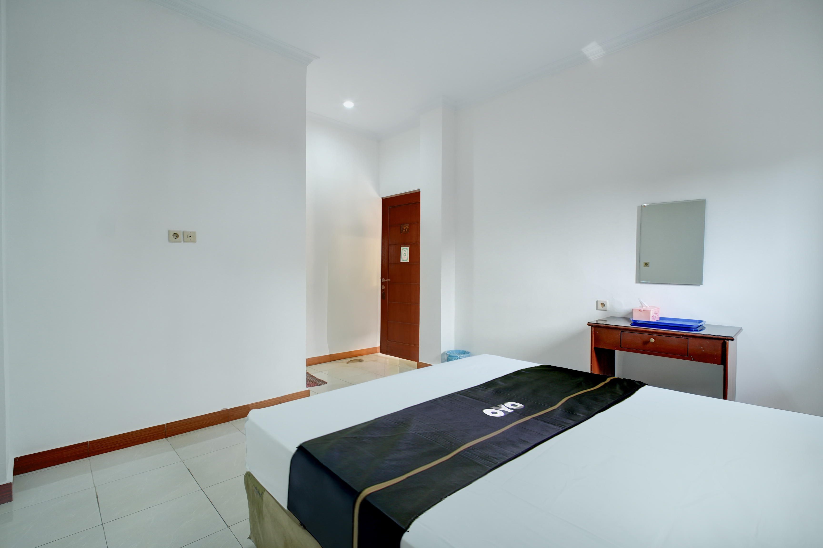 Hotel O Depok near Bhayangkara BRIMOB Hospital Formerly Hotel Mutiara Kelapa Dua Depok 29/45