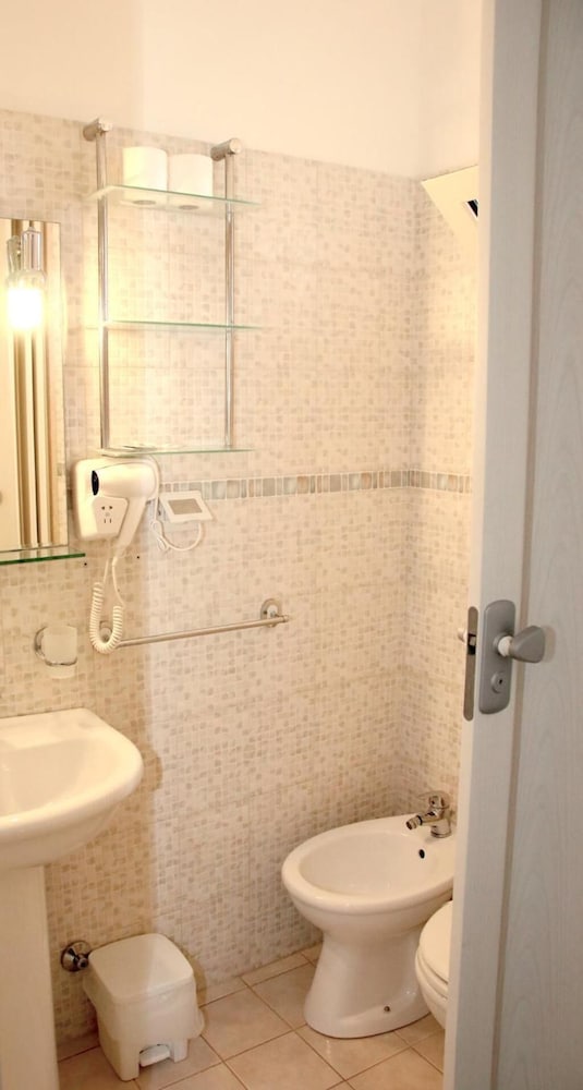 Bed And Breakfast L'aranceto 24/28