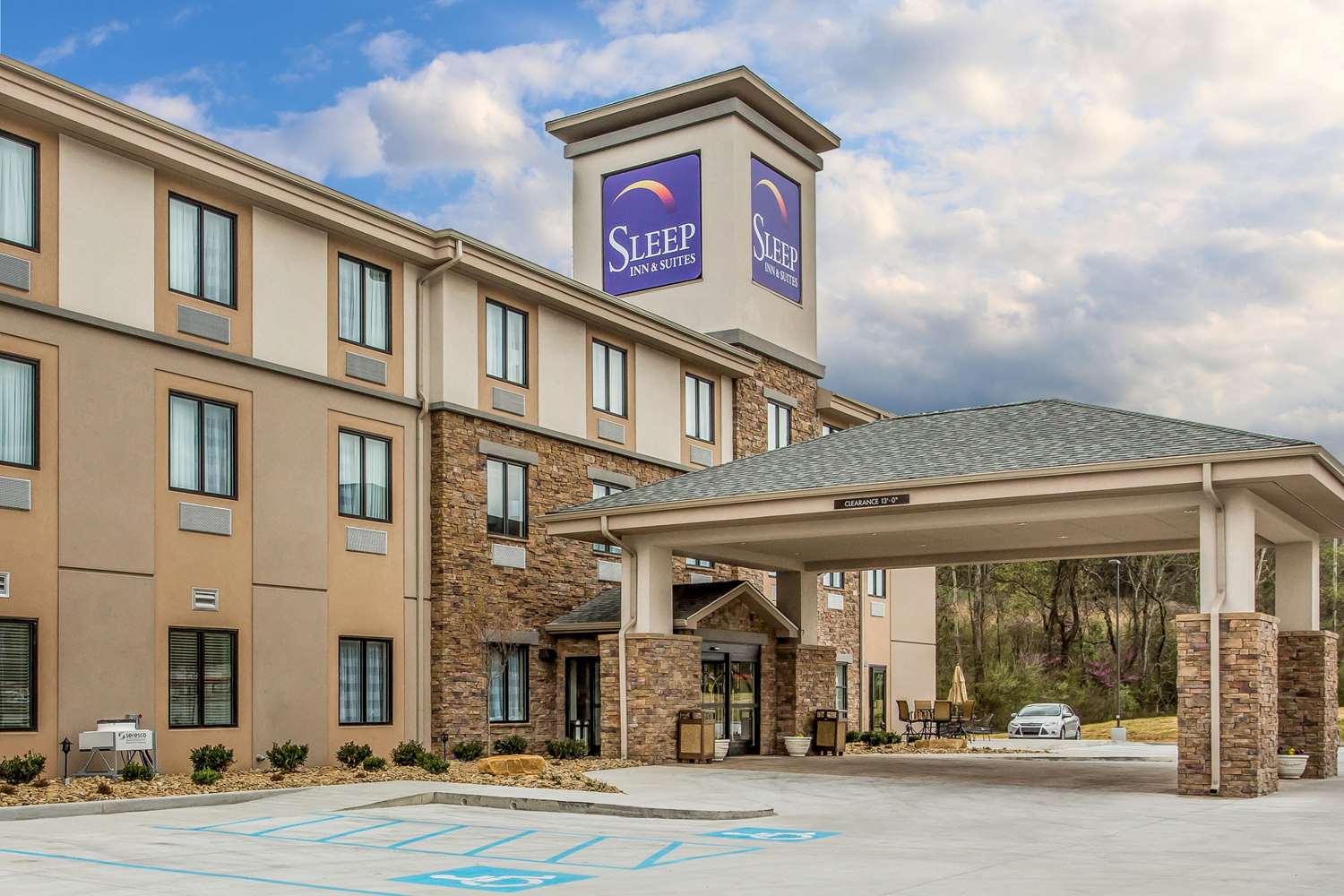 Sleep Inn & Suites Dayton South 41/41