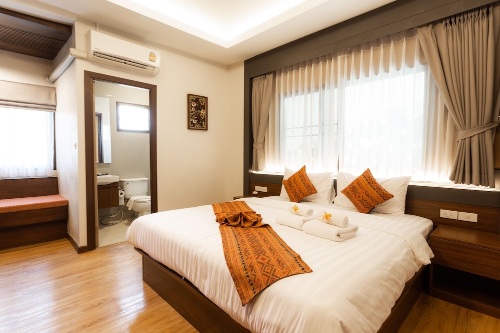 Lima Lanna Hotel 20/50