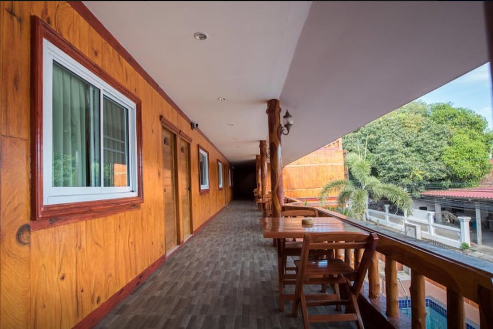 Viking Resort 36/50