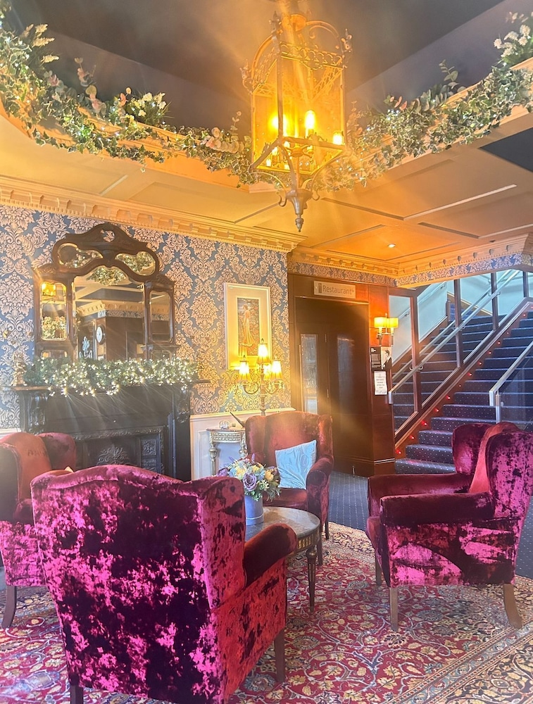 Benners Hotel 39/56