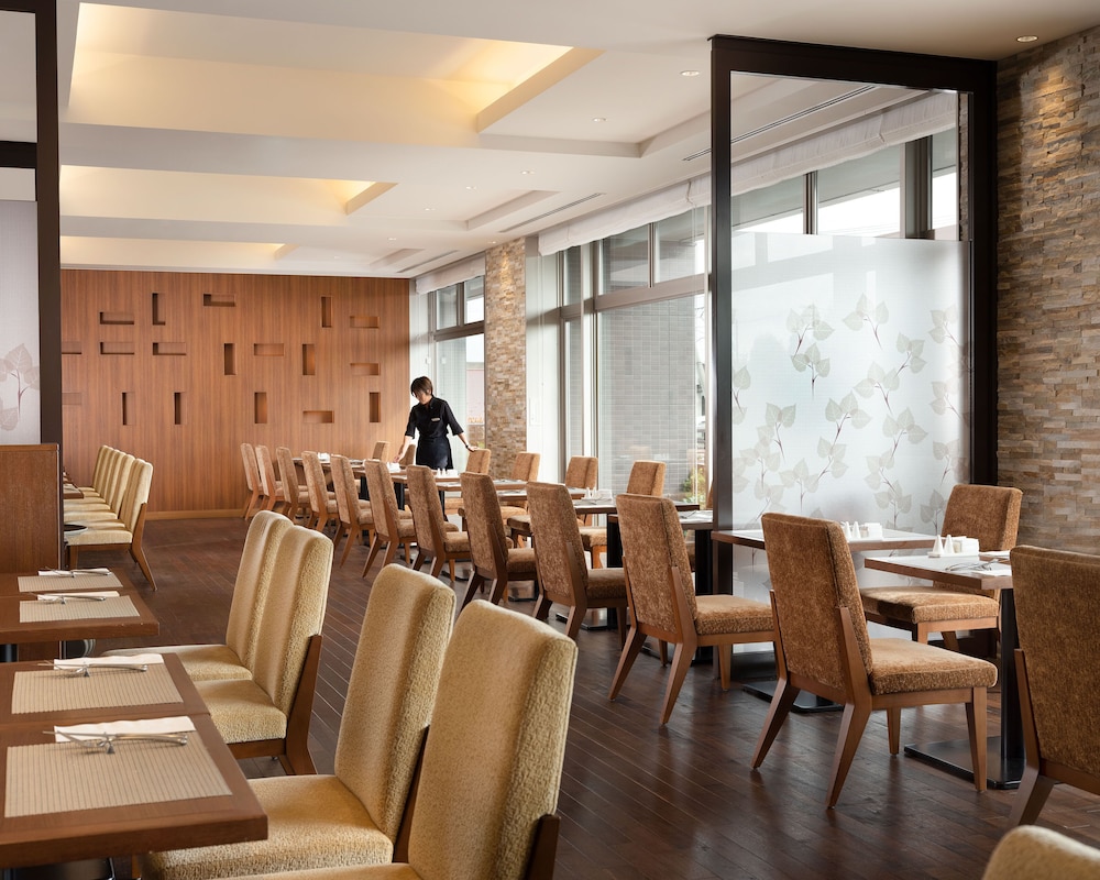 Ana Crowne Plaza Chitose 59/78