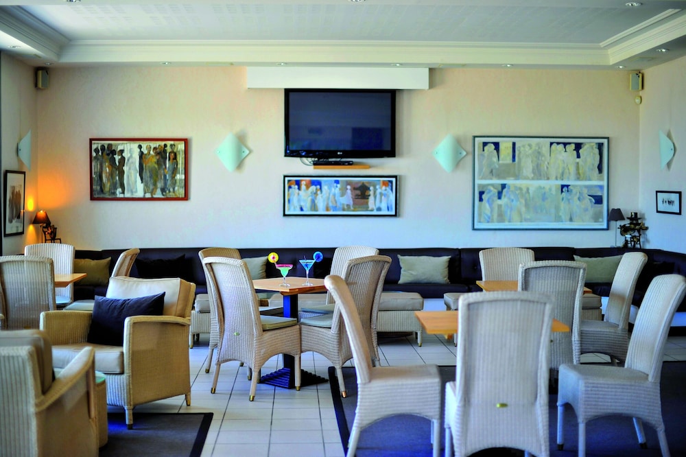Hotel Vacances Bleues Villa Caroline 38/50