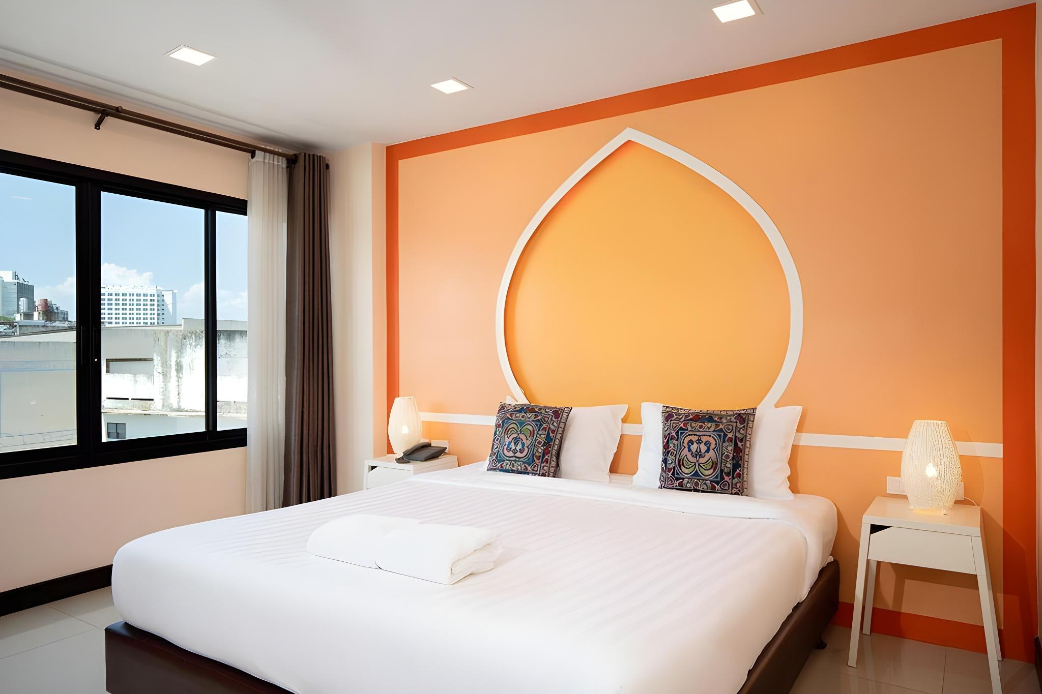 PREMIER HIGH FLOOR
