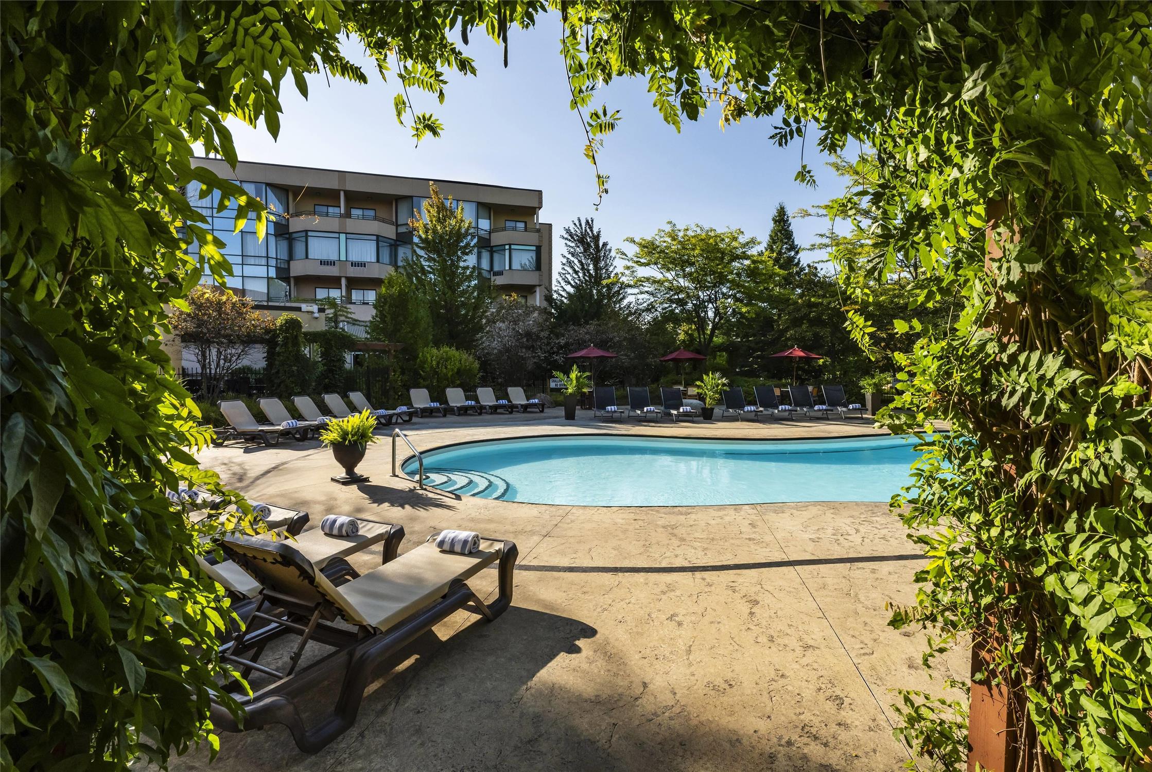 Georgian Bay Hotel, Trademark Collection by Wyndham 42/45