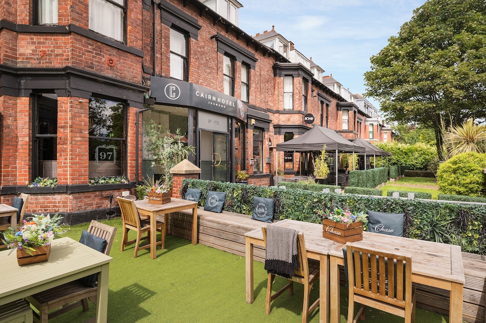Cairn Hotel Newcastle Upon Tyne 65/69
