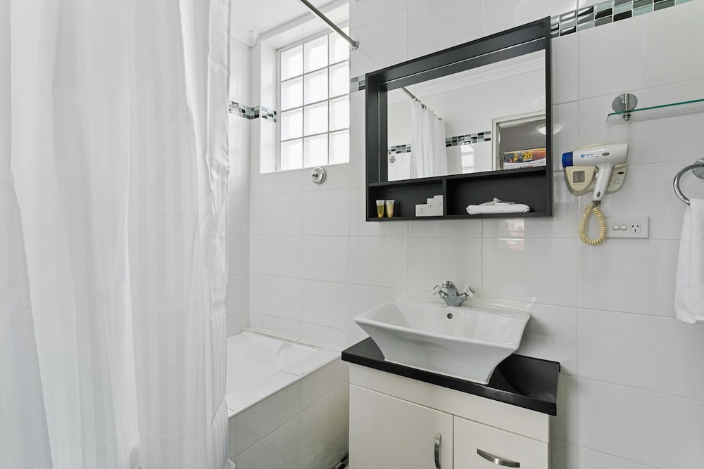 Comfort Inn & Suites Burwood 18/33