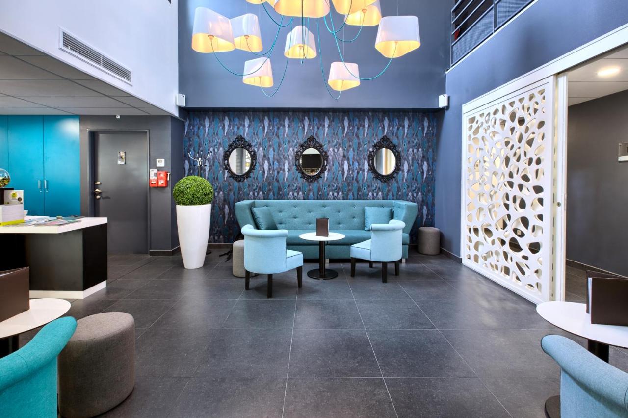 AU COMTÉ D'ORNON HOTEL & SPA 3/23