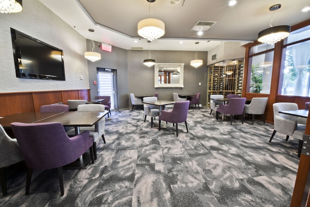 Hilton Montreal/Laval 43/50