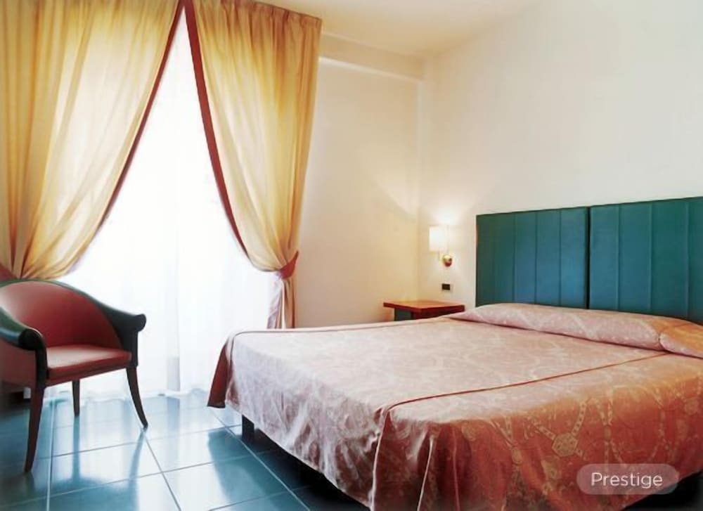Hotel Cristallo 8/50