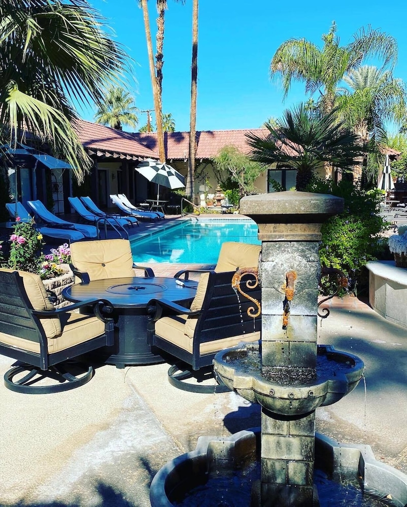 La Maison Hotel - Adults Only 40/50