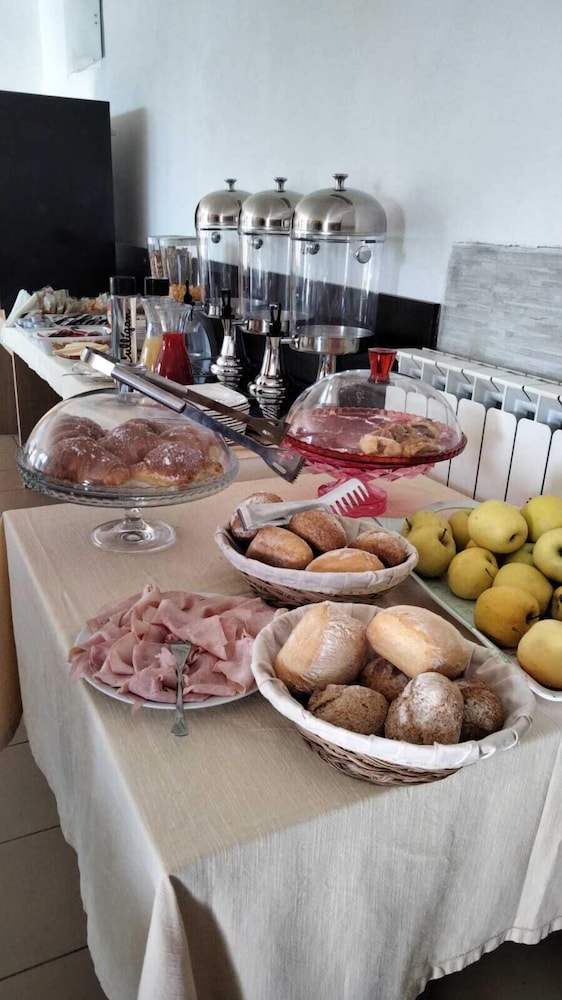La Pietra 33/50