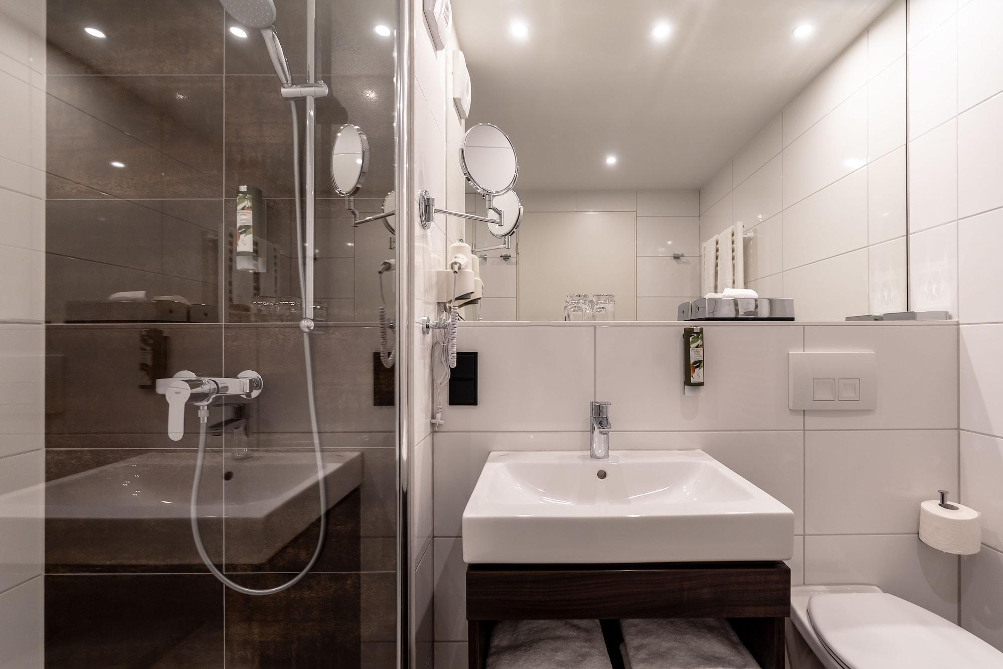 غرفة عائلية، Augsburg Hotel Sonnenhof 5/6