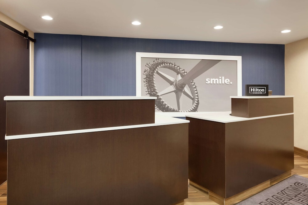 Hampton Inn Portland-Clackamas 7/39