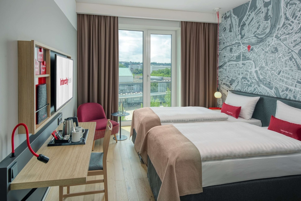 Business, Twin Beds