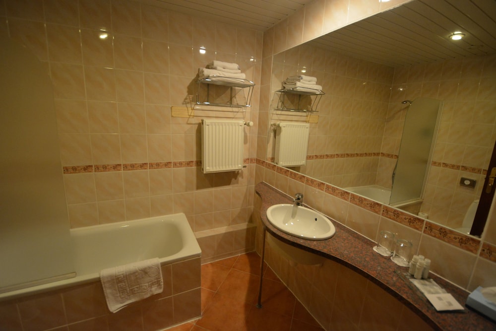 Pegasa Pils Hotel 33/33