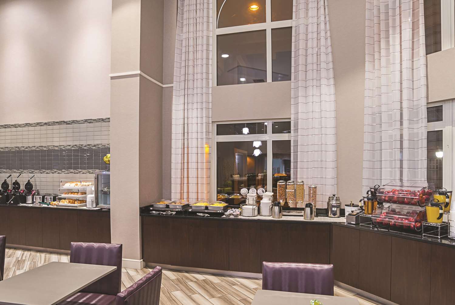 La Quinta Inn & Suites by Wyndham Flagstaff 34/51