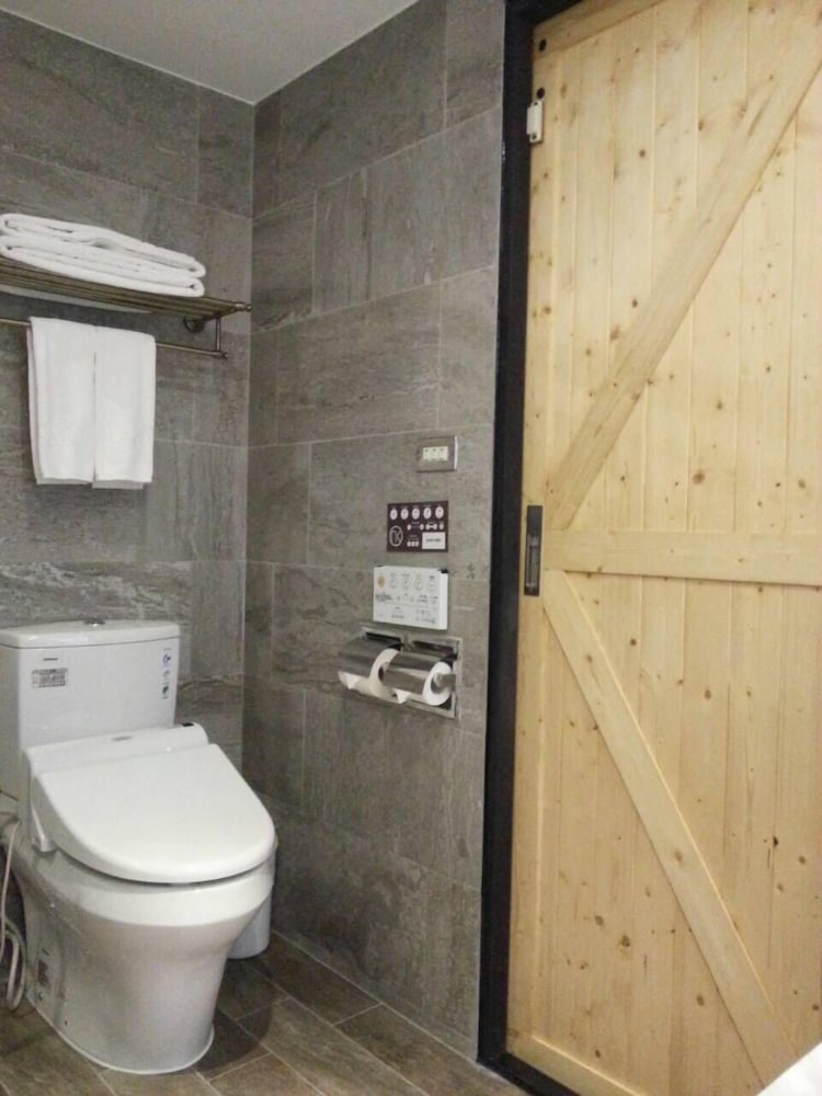 Nk Hostel 48/49