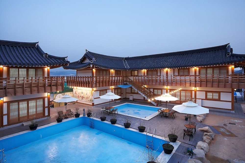 Gyeongju Gyeongju N Hanok Pension 40/50