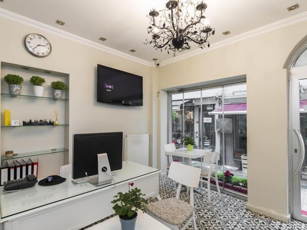 Ada Home's Hotel Taksim 14/20