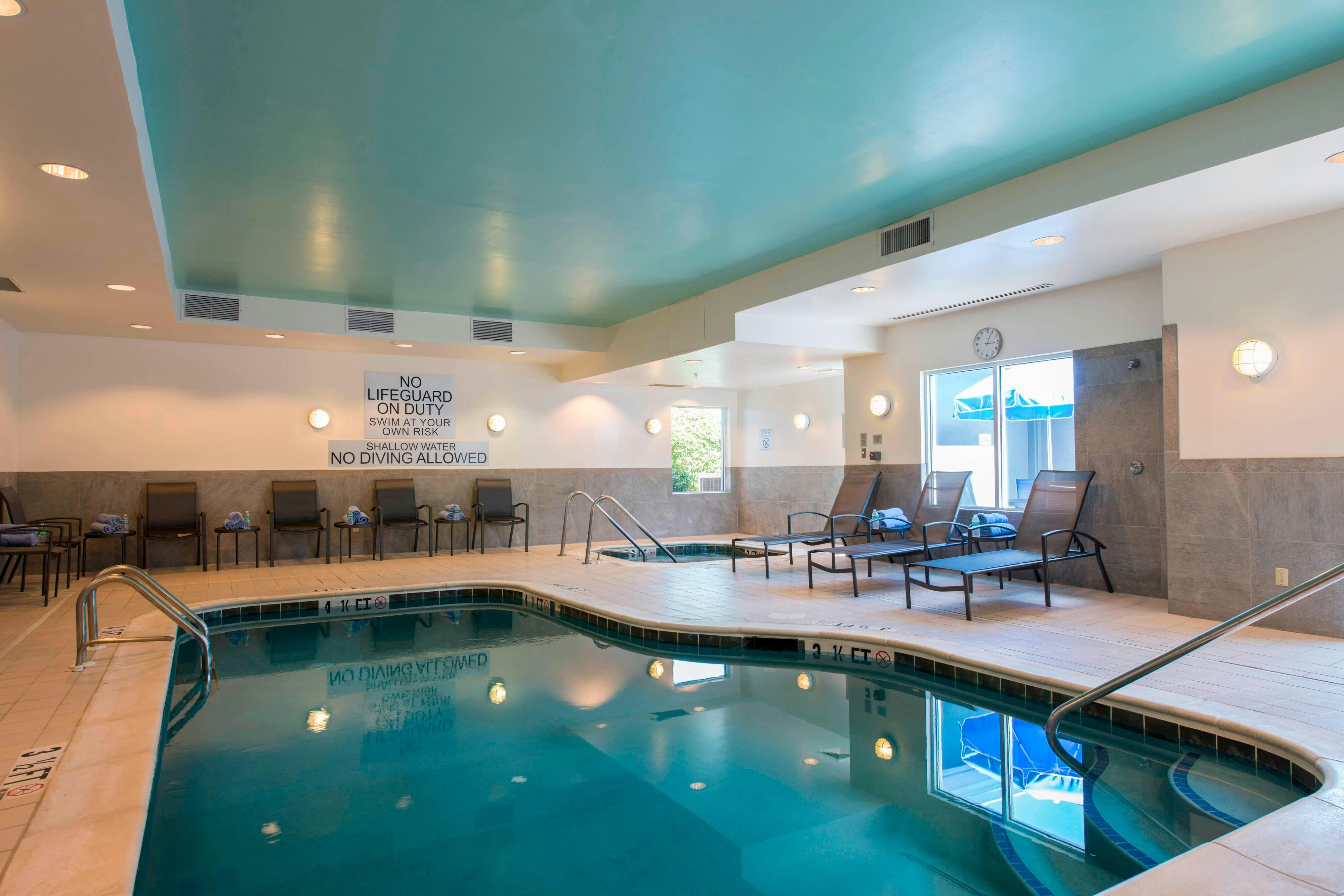 Fairfield Inn And Suites By Marriott Greenwood 21/47