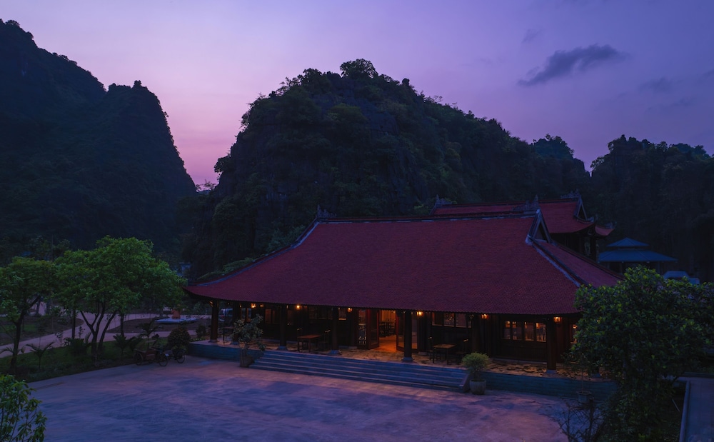Jiva Hoa Lu Retreat 3/50