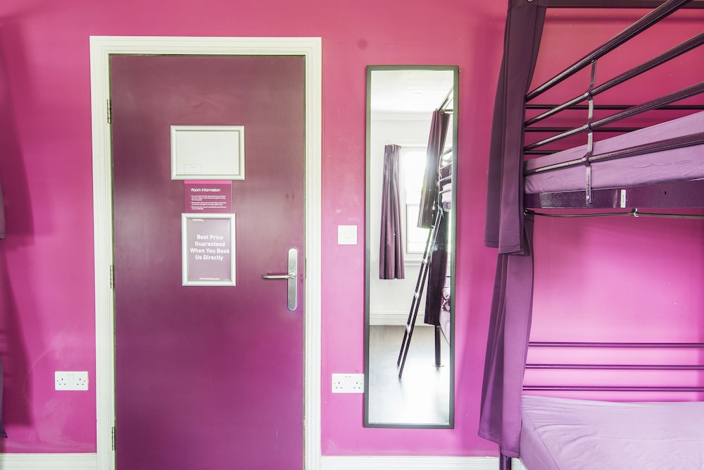Safestay London Elephant Castle Hostel 11/27