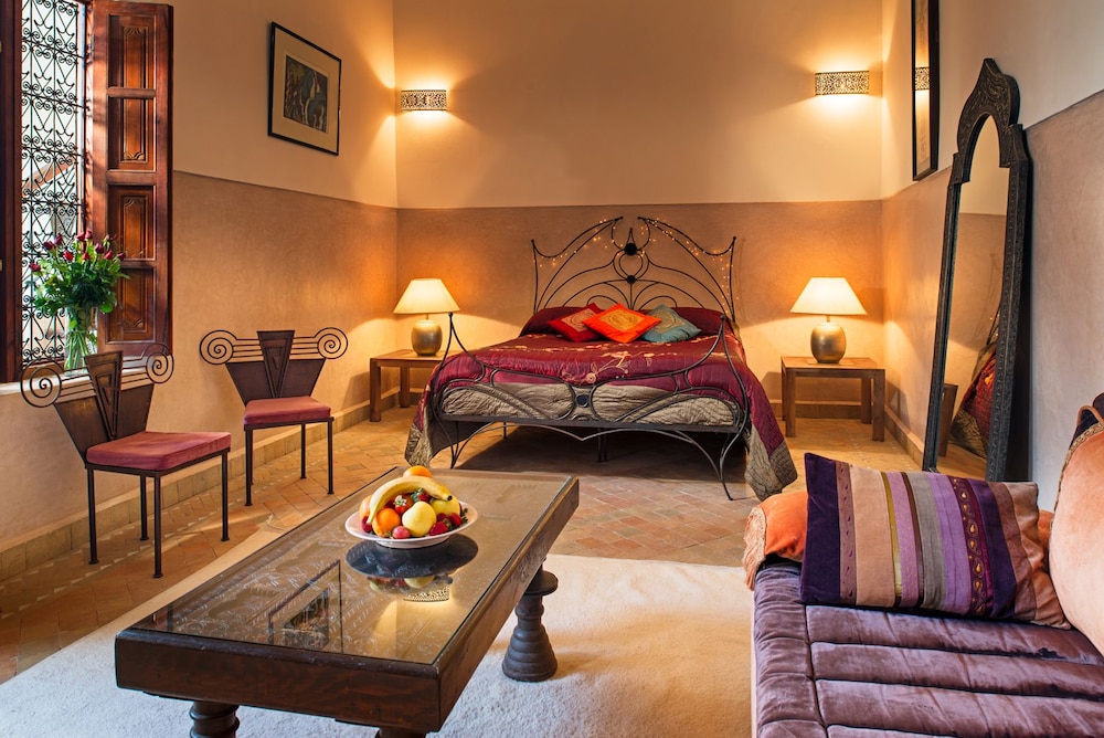 Riad Darhani 10/28